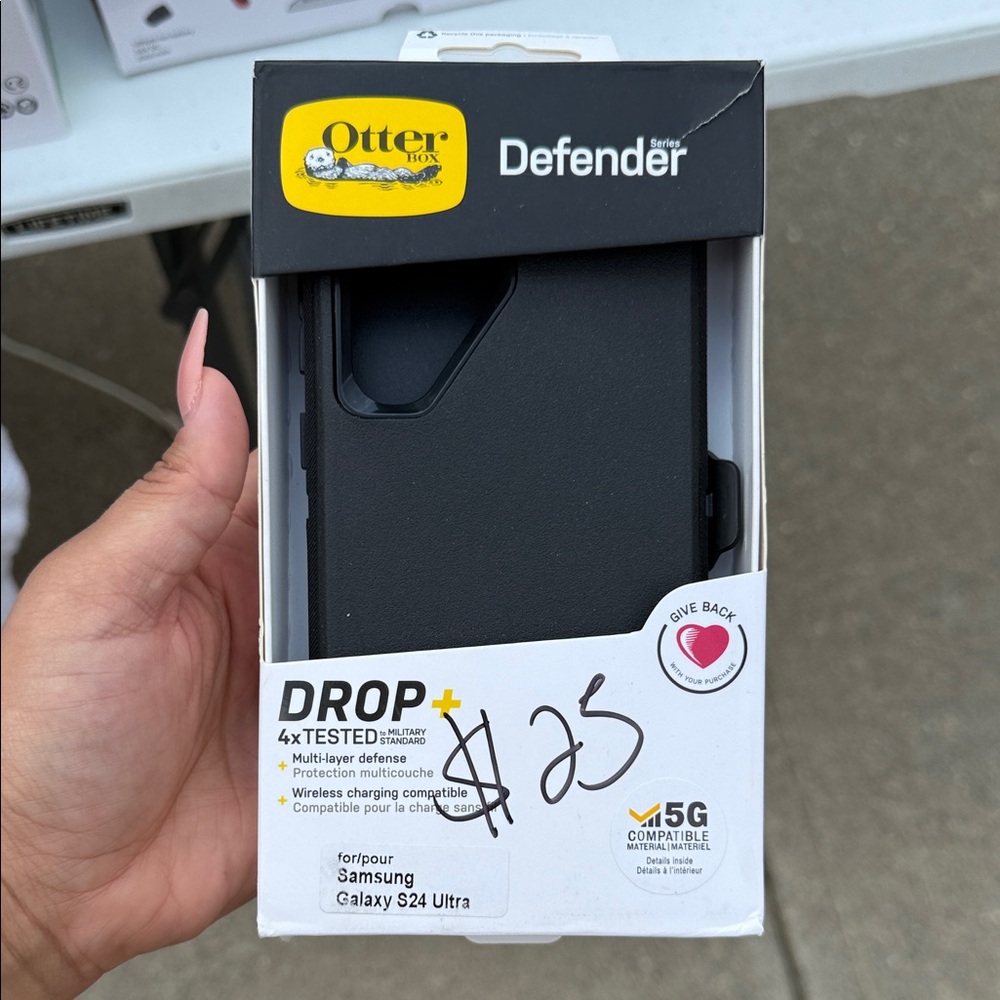 OtterBox Defender Case for Samsung Galaxy S24 Ultra - Midnight Black